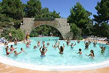 Feriendorf Korsika Pool